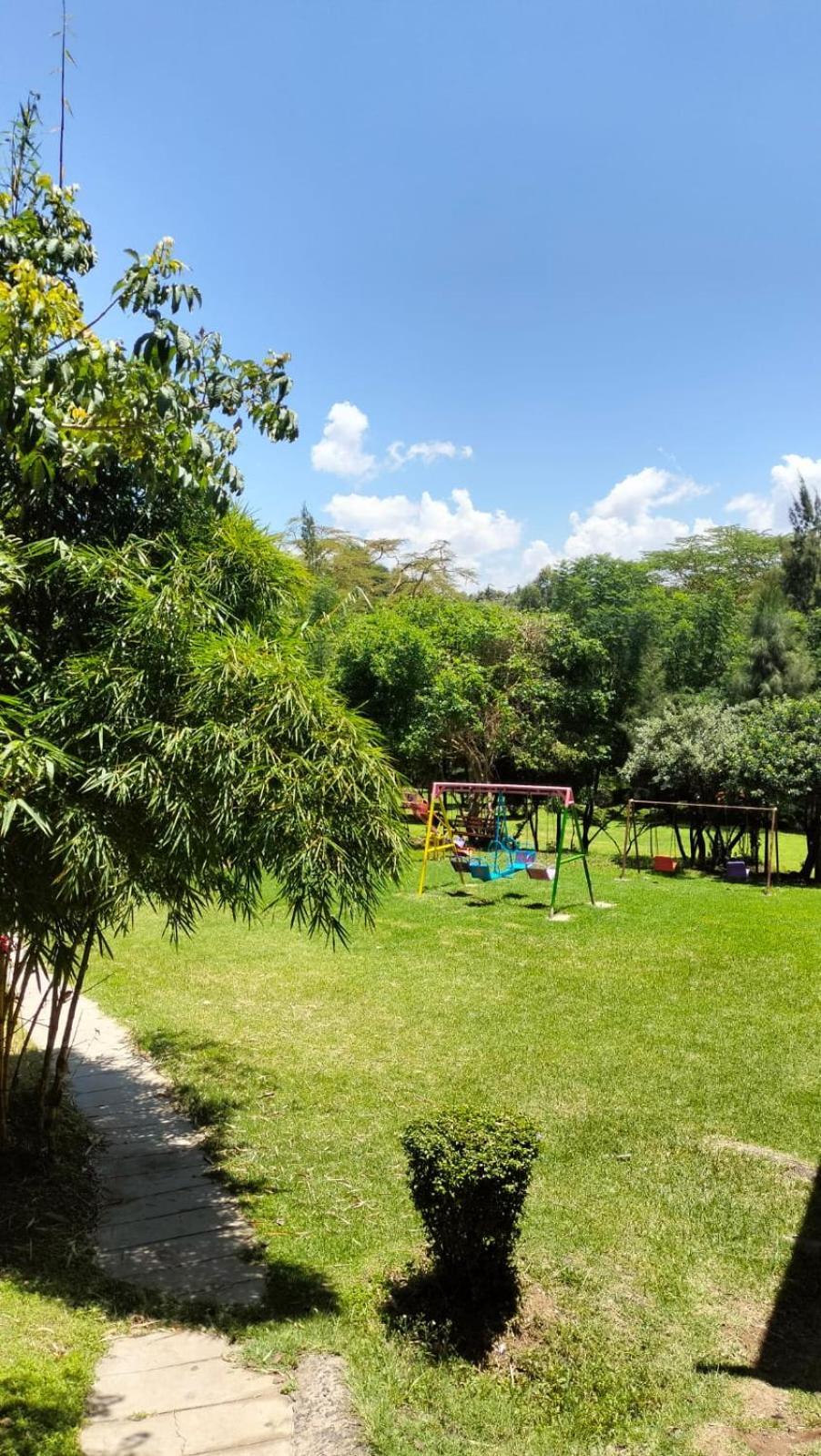 Esikar Gardens Hotel Narok Buitenkant foto