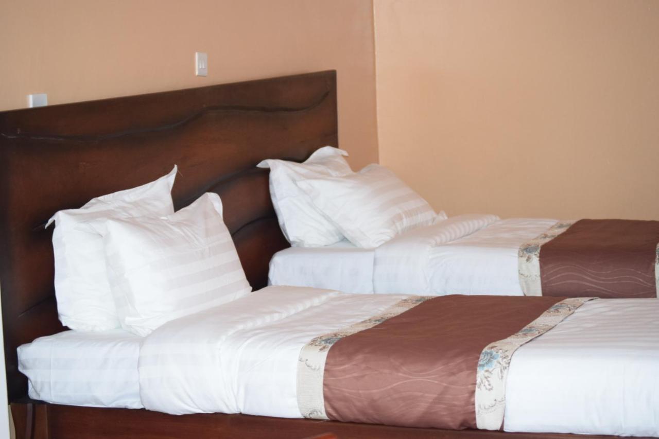 Esikar Gardens Hotel Narok Buitenkant foto