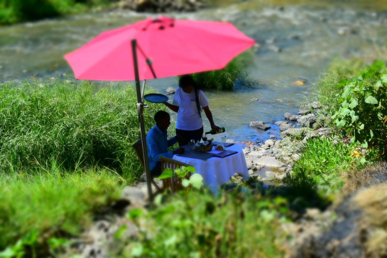 Esikar Gardens Hotel Narok Buitenkant foto